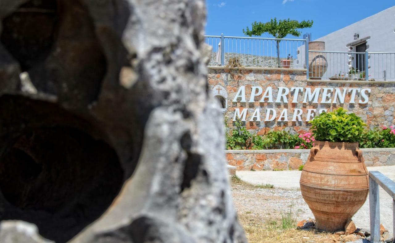 Madares Apartments Anopolis Sinoikismos Kambos Eksteriør billede